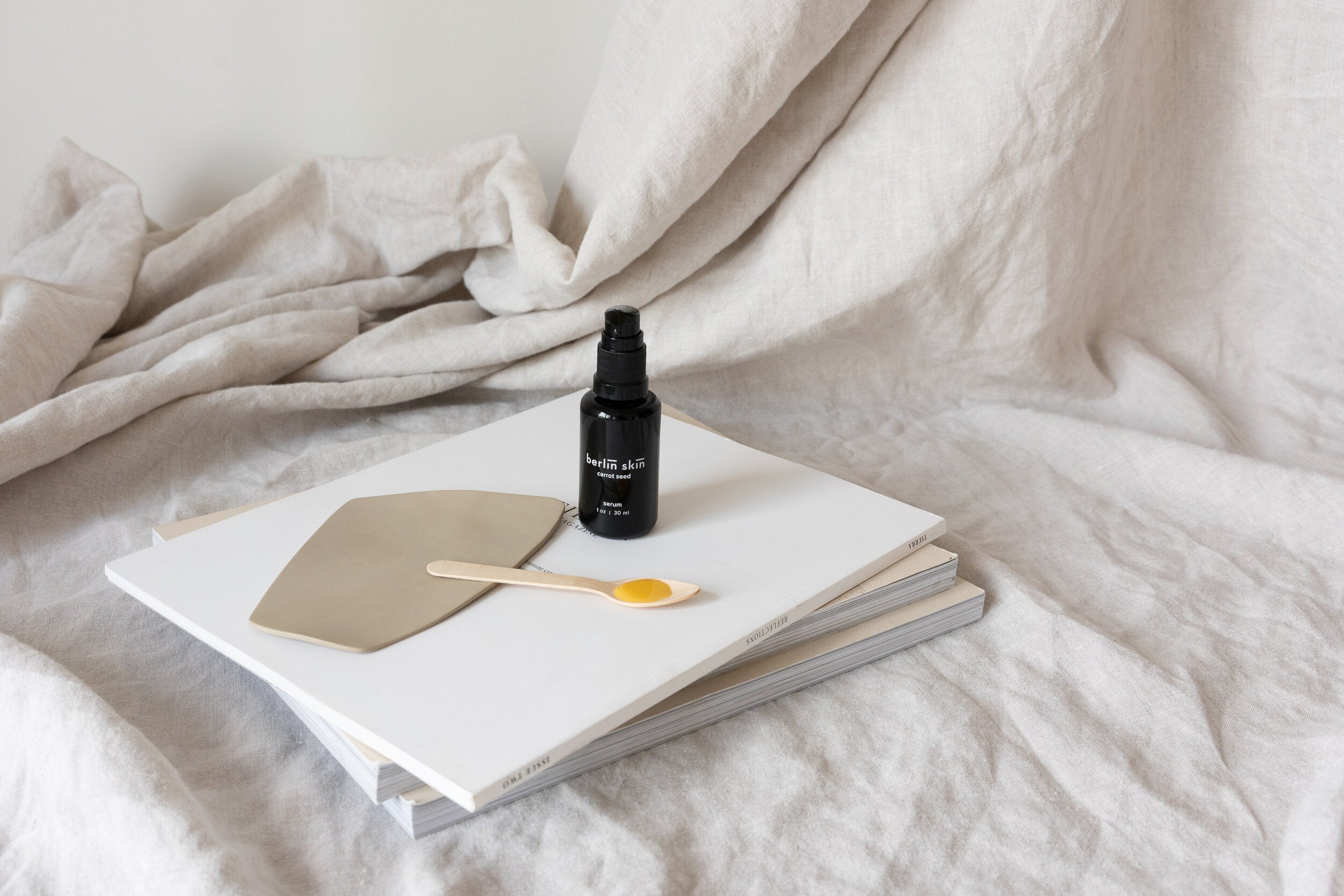 Carrot Seed Serum — A Deeper Look Berlin Skin